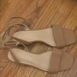 NEVER WORN Kelly & Katie Tan Women's Sandals